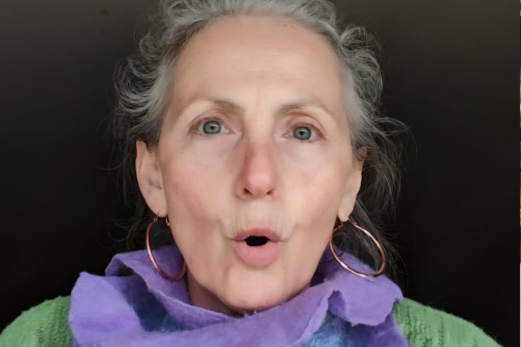 Power of vowels - Sound to return to yourself "O"